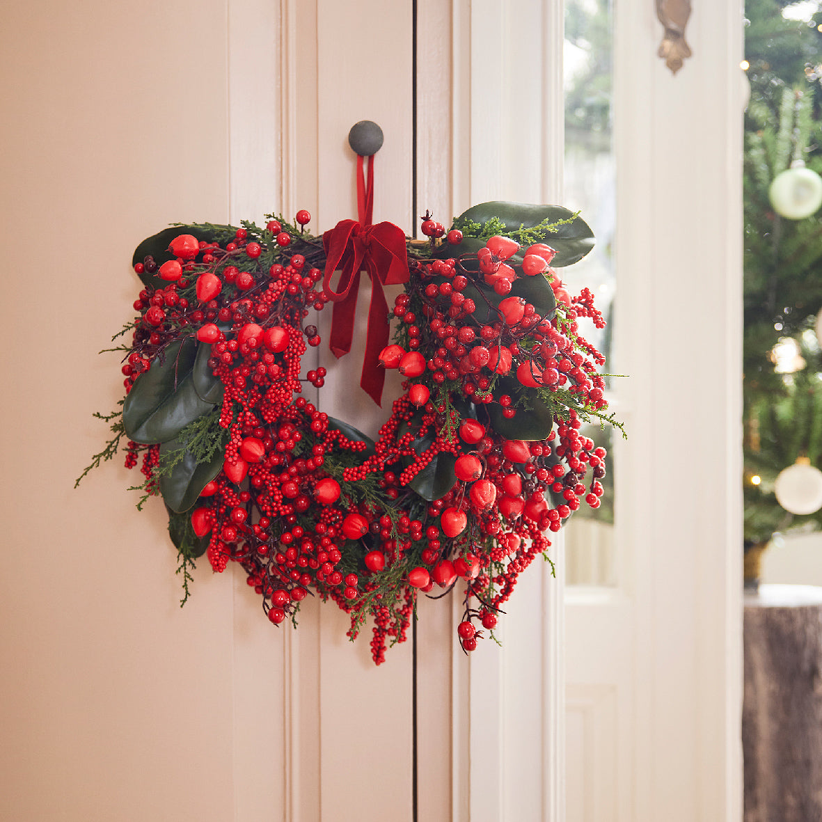 Wieniec świąteczny „Jarzębina” – 40 cm