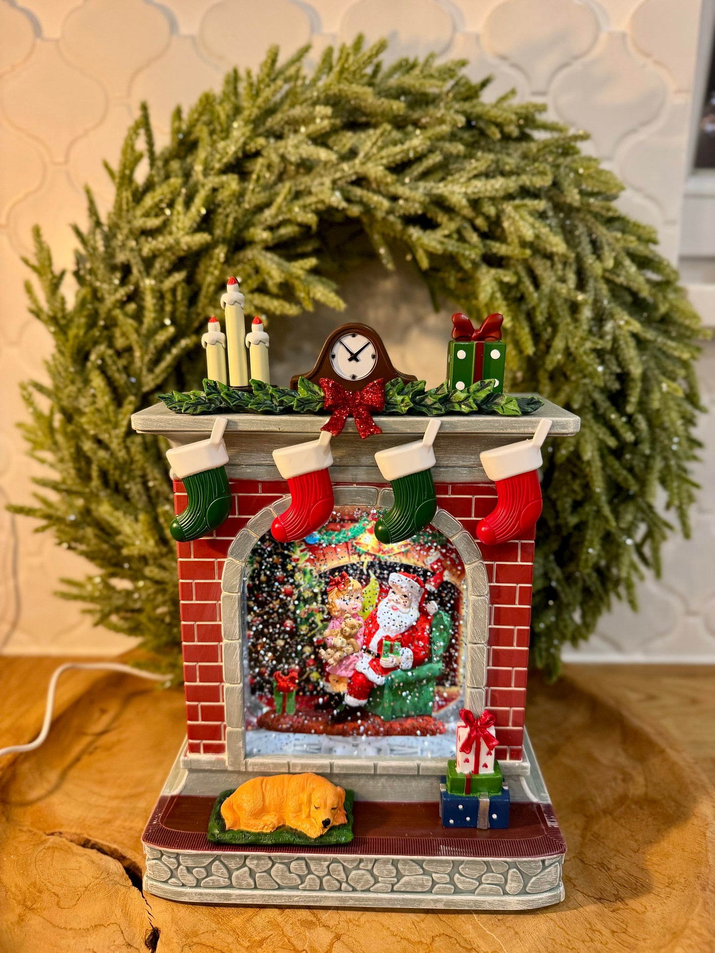 Pozytywka LED Kominek (2 kolory)