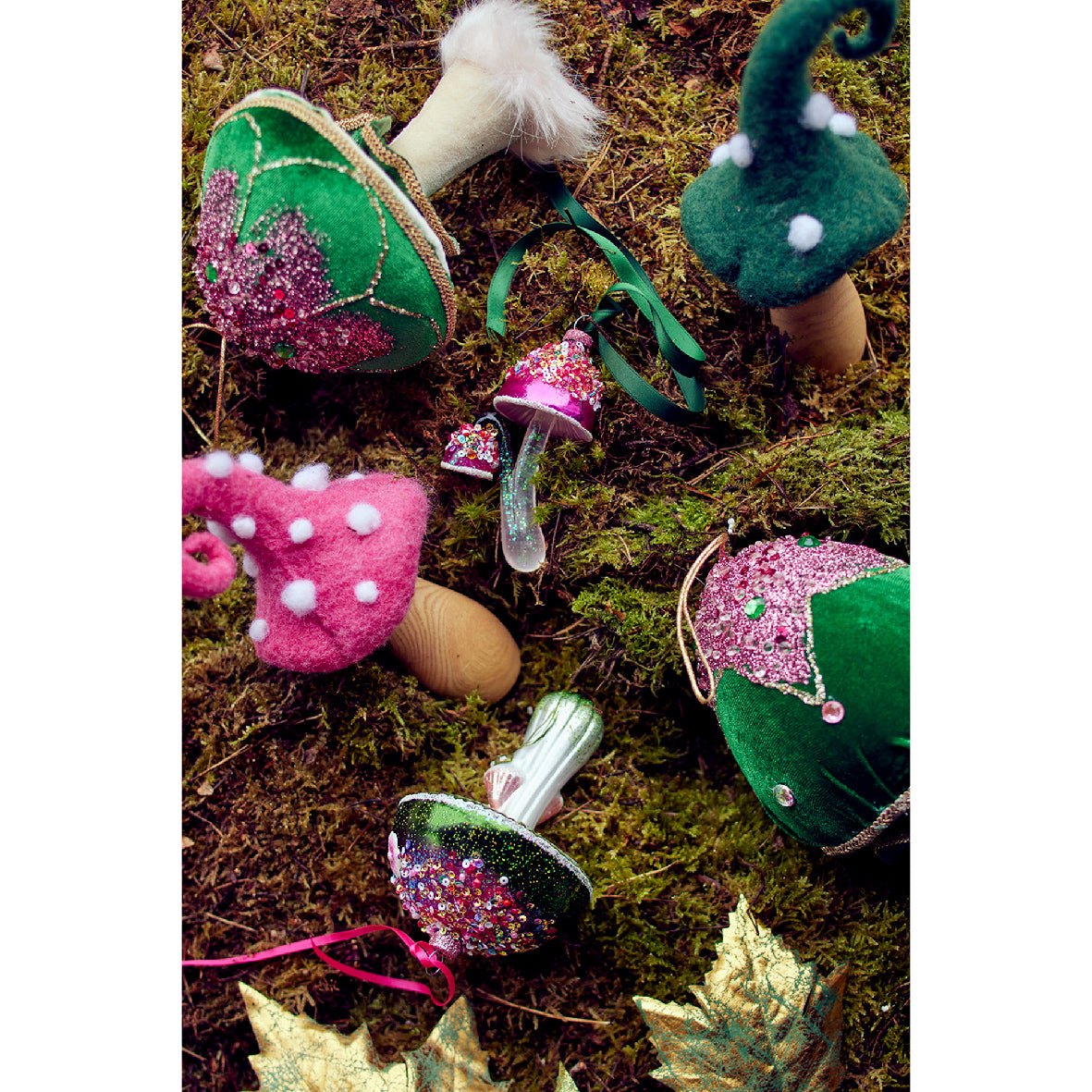 Zawieszka szklana zielony grzybek (bombka)