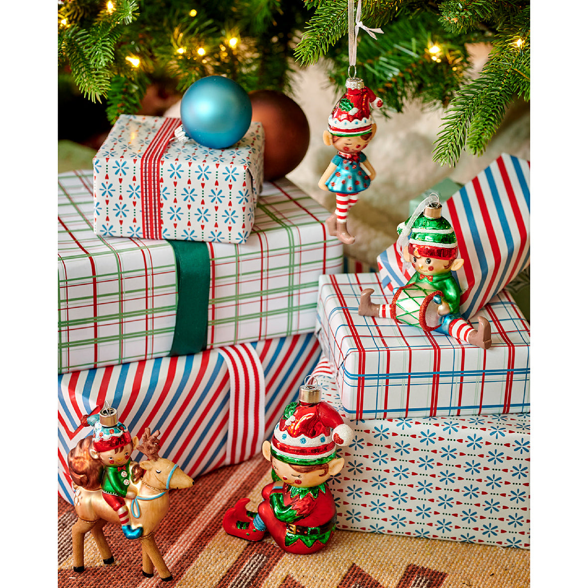 Zawieszka szklany elf z bębenkiem