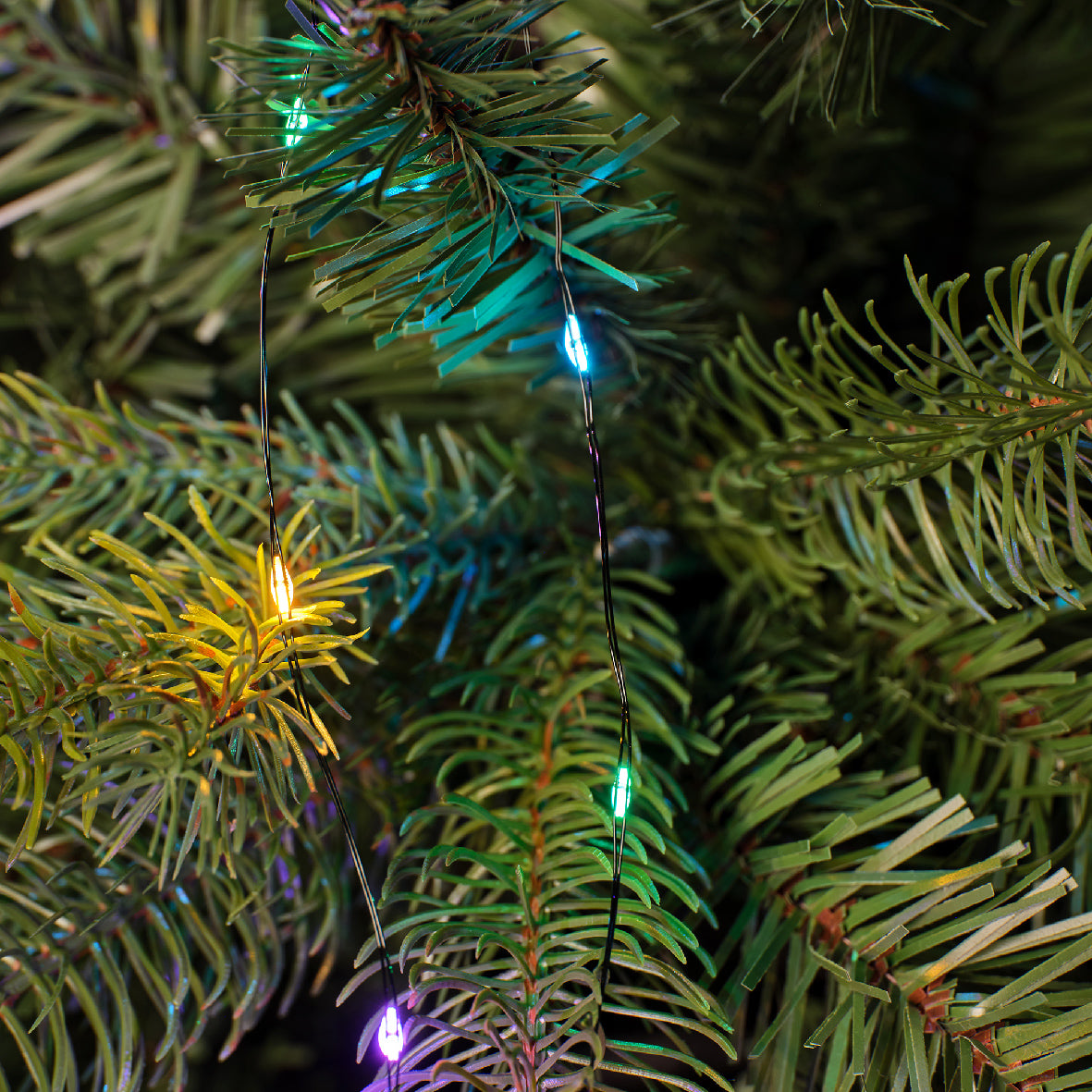 Kolorowe lampki micro LED 2,4m stałe na zielonym druciku