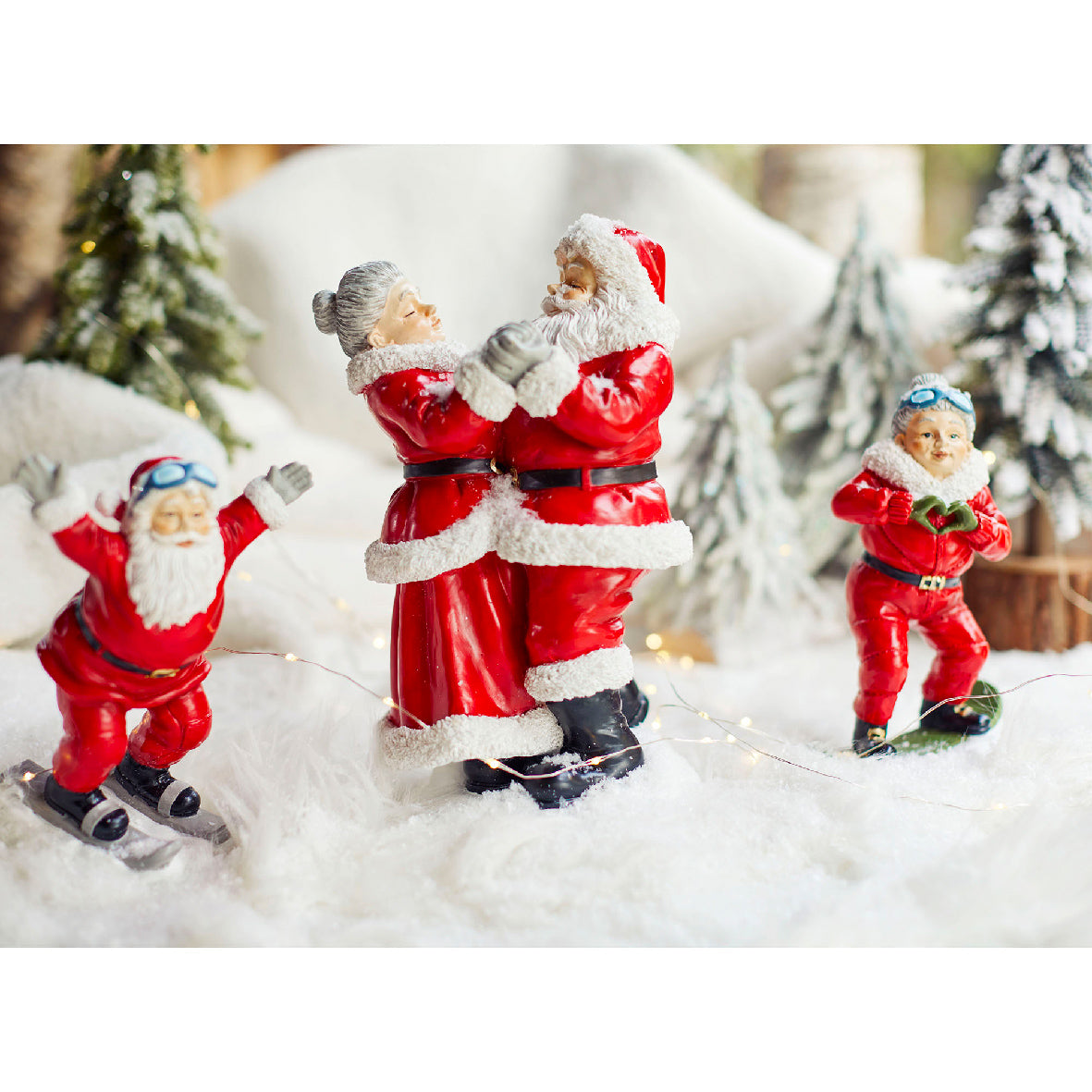 Święty Mikołaj na nartach – 20 cm, 2 wzory (mężczyzna lub kobieta)