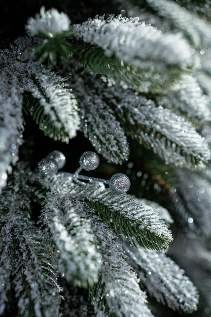 Choinka PE+PVC ośnieżona 180/220/250 cm